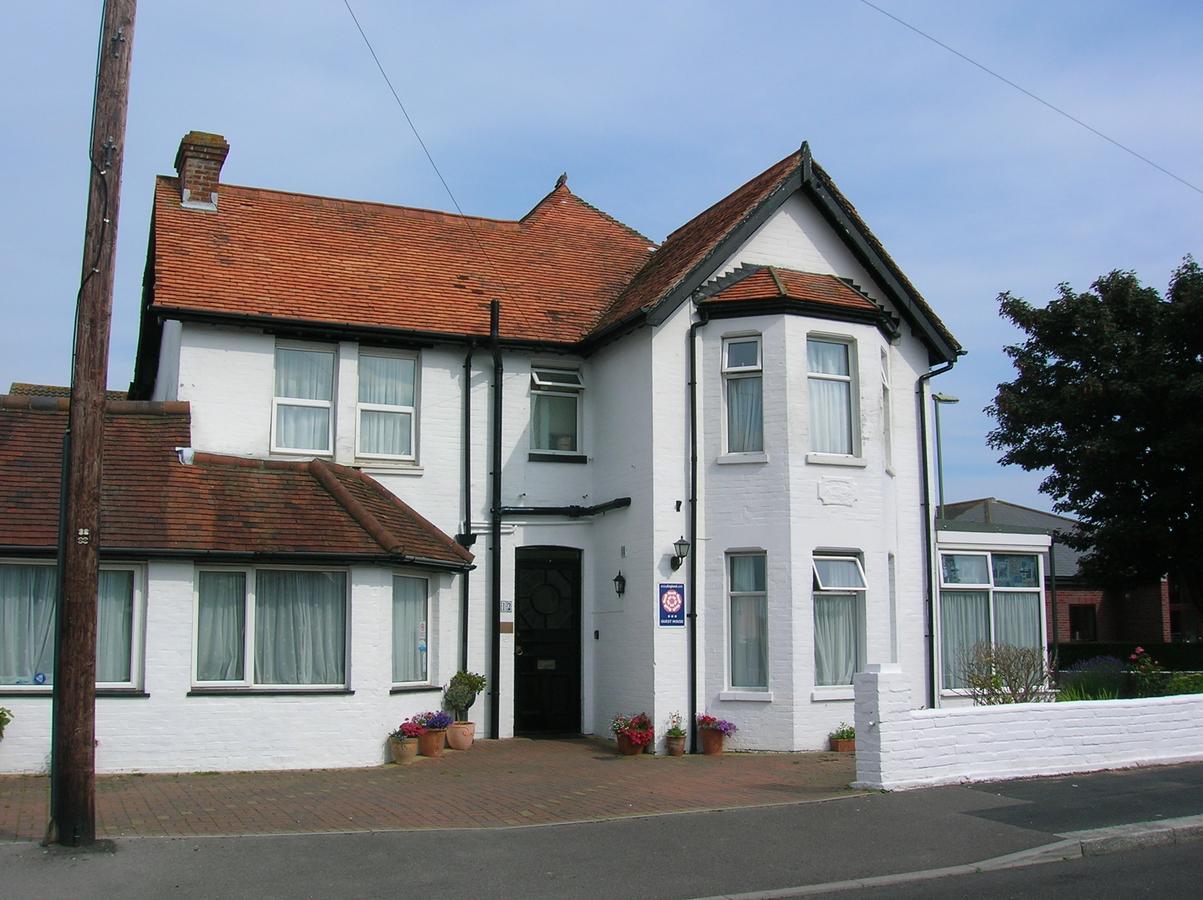 Avon Manor Guest House Lee-on-the-Solent Eksteriør billede